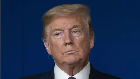 Donald Trump amenință cu închiderea platformelor de social media