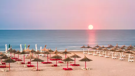 Riscul de a contracta noul coronavirus este mai mare dacă pleci în străinătate, decât dacă rămâi în țară, declară medicul Cristian Oancea