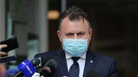 Nelu Tătaru: De ce acum se pot oficia slujbe în biserici, dar teatrele rămân închise