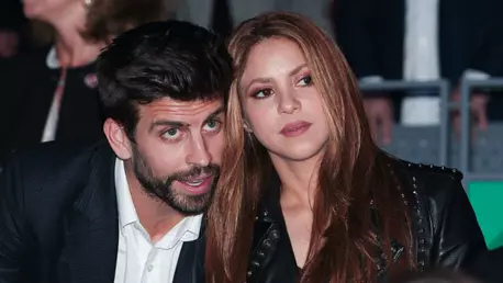 Shakira arată incredibil fără machiaj într-un selfie alături de iubitul ei, Gerard Piqué