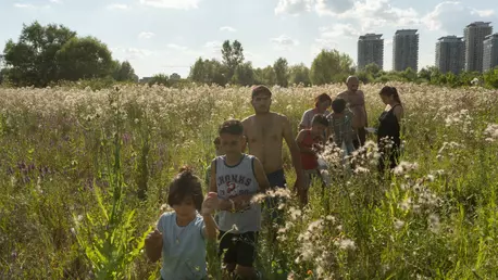 ACASĂ, documentarul de debut al lui Radu Ciorniciuc, în cinema din 18 septembrie