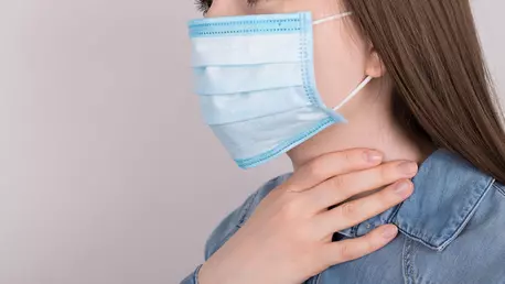 Până când vom purta măști ca să ne protejăm de coronavirus? Anunțul experților americani