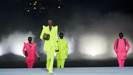 Top 20 cele mai cool colecții prezentate la Paris Fashion Week