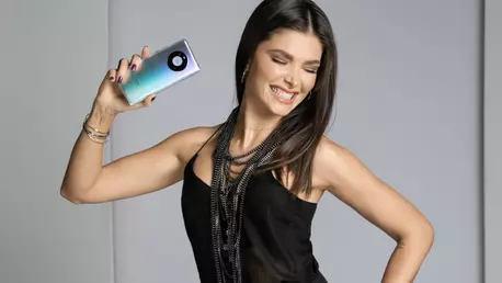 #MeTime cu Alina Pușcaș: Câte activități reușește să bifeze în cele 30 de minute în care bateria telefonului ei se încarcă complet?