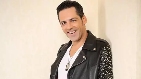 Imagini inedite cu Ștefan Bănică și familia lui pregătindu-se de sărbători