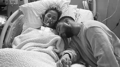 Chrissy Teigen se operează de endometrioză, la data la care ar fi trebuit să-l aducă pe lume pe fiul ei