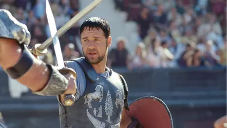 Russell Crowe, apariție rară în public alături de Chris Hemsworth