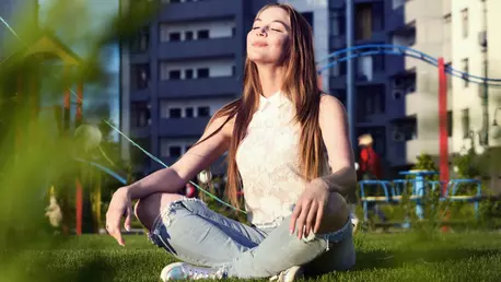 27 de obiceiuri zilnice mici care te vor ajuta să fii o persoană mult mai pozitivă și fericită