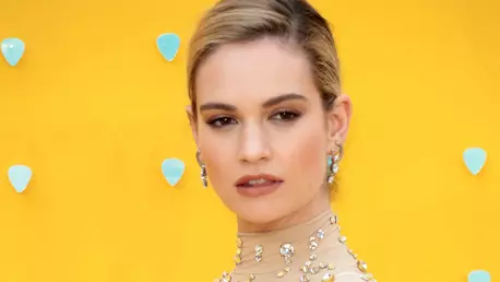Lily James confirmă noua relație după aventura controversată cu actorul însurat Dominic West