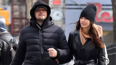 Imagini INEDITE cu Leonardo DiCaprio, la plajă cu tatăl și iubita lui