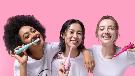 FOREO tocmai a lansat cel mai tare device pentru îngrijire orală din ultimii 70 de ani, periuța de dinți ISSA 3 Sonic