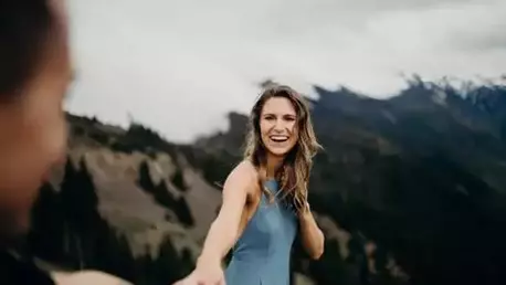 5 semne că inima lui bate doar pentru inima ta