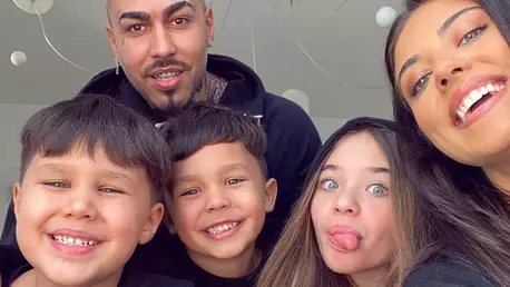 Copiii Antoniei și ai lui Alex Velea nu au fost botezați încă. Cântăreața a dezvăluit motivul