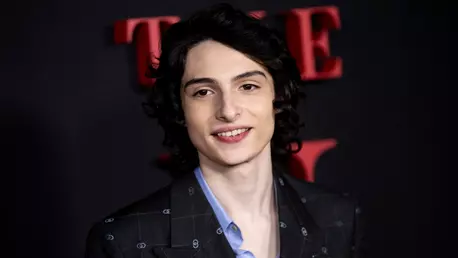 Imaginea cu care Finn Wolfhard, starul din Stranger Things, și-a surprins fanii din România