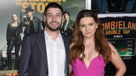 Abigail Breslin și iubitul ei, Ira Kunyansky, s-au logodit, după cinci ani de relație