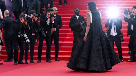 Red carpet la Cannes 2022: Sharon Stone și Naomi Campbell au captivat toate privirile