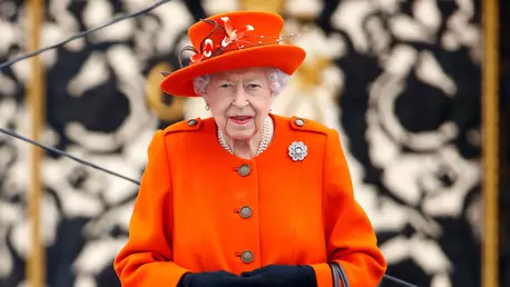 Regina Elisabeta a II-a a apărut la balconul Palatului Buckingham, cu ocazia Jubileului de Platină, alături de familia regală, dar fără Meghan Markle & Prințul Harry