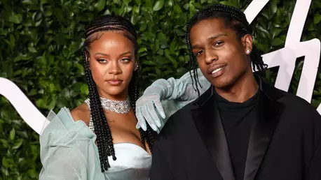 Cum a fost surprinsă Rihanna la concertul lui A$AP Rocky, la două luni după ce a născut