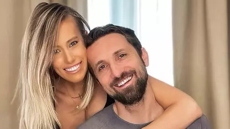 Dani Oțil, cadou spectaculos pentru Gabriela Prisăcariu de ziua ei de naștere. Reacția lui Răzvan Simion: „Cum se întoarce roata”