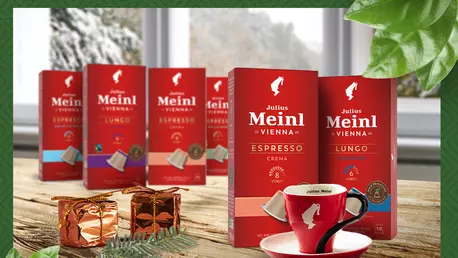 Începe ziua cu o cafea cu gust desăvârșit, în capsulele Julius Meinl 100% biodegradabile și compostabile domestic, compatibile Nespresso®*