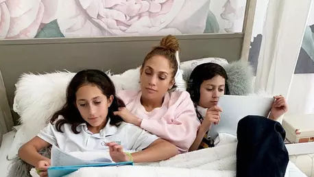 Copiii lui Jennifer Lopez au împlinit 15 ani, iar artista a dedicat un filmuleț emoționant gemenilor