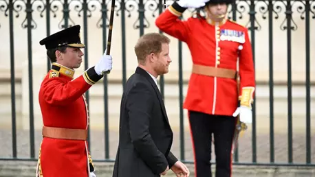 Prezența Prințului Harry la încoronarea Regelui Charles al III-lea. Detaliile care au atras atenția lumii întregi