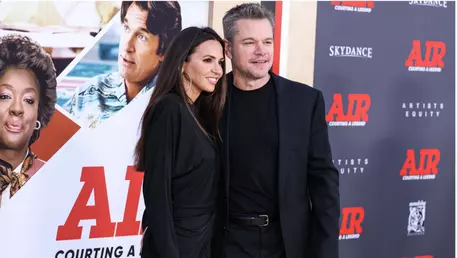 Matt Damon, gest romantic pentru soția sa, Luciana Barroso, în vacanța din Mykonos