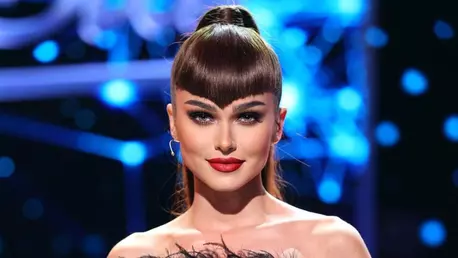 Theo Rose, dezvăluiri inedite despre botezul fiului ei, Sasha Ioan. Unde a avut loc evenimentul