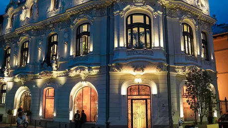 La Mița Biciclista invită publicul la vernisajul expoziției „Monica Lovinescu. Vocea care ni s-a dat”, realizată pentru a marca centenarul nașterii Monicăi Lovinescu.Prima zi a expoziției are loc vineri, 17 noiembrie, La Mița Biciclista Stabiliment Creativ.