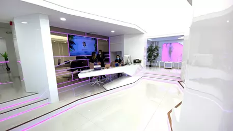 Rețeaua de chirurgie plastică, estetică și microchirurgie reconstructivă Swiss Clinics: Liftingul facial total va fi una dintre cele mai solicitate intervenții de chirurgie estetică în 2024, în România  