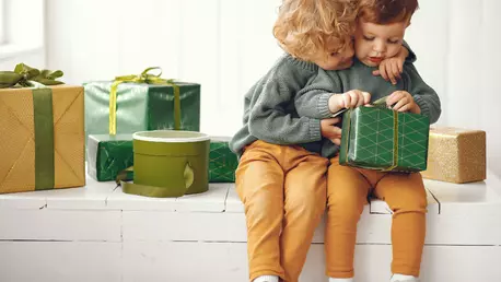 Salopetele overall personalizate pentru copii - Cadoul ideal pentru micii exploratori