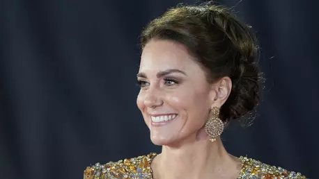 Controversă de proporții! Cea mai recentă fotografie oficială cu Kate Middleton a stârnit îngrijorări și comentarii negative. Care este motivul