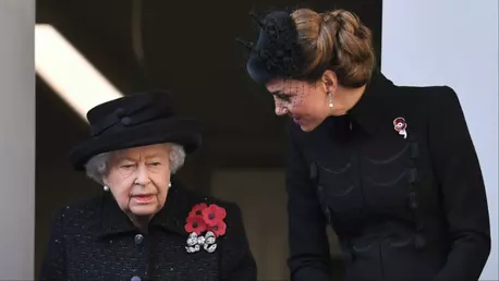 O fotografie făcută de Kate Middleton cu Regina Elisabeta a II-a și nepoții săi, în mijlocul unei noi controverse