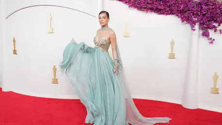 Ținute neinspirate la Oscar 2024: cine a făcut alegeri greșite în marea seară a filmului?