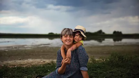 Lumea fetelor, prin obiectivul fotografei Mihaela Noroc