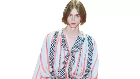 Cum să-ți compui o ținută cool pentru festivalurile verii