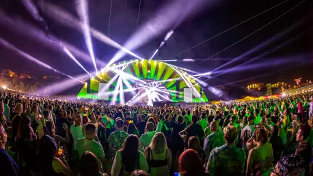 Peste 278.000 de fani s-au bucurat de ediția a șasea a celui mai mare festival de pe o plajă din Europa