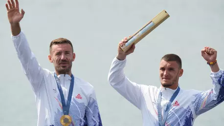 Campionii olimpici la canotaj, Marian Enache și Andrei Cornea, petrecere exclusivistă la Paris cu Nadia Comăneci, Sharon Stone și Michael Phelps