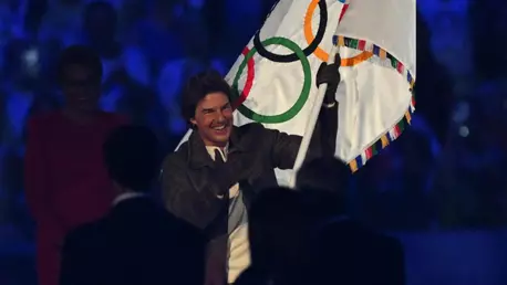 Tom Cruise, cascadorii spectaculoase la ceremonia de  închidere a Jocurilor Olimpice de la Paris