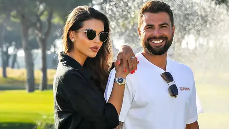 Adrian Mutu, dezvăluiri despre relația cu soția lui, Sandra. Locul neașteptat în care a cerut-o de soție: "Ori la balamuc ori la prea multă liniște..."