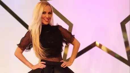 Anca Neacșu a divorțat de partenerul ei, după zece ani de căsnicie și un proces care a durat 3 ani. Membra trupei A.S.I.A., primele dezvăluiri: "S-a terminat"