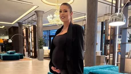 Cum se simte Roxana Nemeș, însărcinată în 5 luni cu gemeni. Dezvăluirile artistei: "Eu nu știam ce-i aia să mănânci cu poftă, până la sarcină..."
