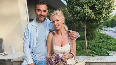 Andreea Bănică și Lucian Mitrea au sărbătorit 17 ani de căsnicie. Mesajul transmis de artistă: "Te iubesc toată viața mea"