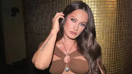 Raluka, imagini din vacanță. Cum l-a surprins artista pe partenerul ei: "Unul din cele mai frumoase locuri"