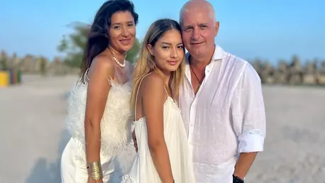 Virgil Ianțu, imagini din vacanța cu soția lui, Roxana. Fiica lor, Jasmina, a fost absentă: "Unii lipsesc din poze"