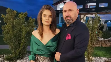 Doina Teodoru, alături de un alt bărbat după despărțirea de Cătălin Scărlătescu. Despre cine este vorba și cum au fost surprinși pe stradă