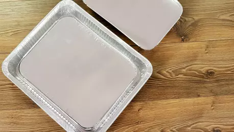 De la sarmale la lasagna: tăvițe de unică folosință de la Snick Ambalaje, ideale pentru orice meniu