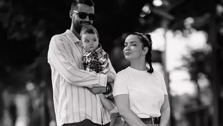 Anca Dinicu, emoționată la tăierea moțului fiului ei. Alegerea micuțului Radu a surprins pe toată lumea