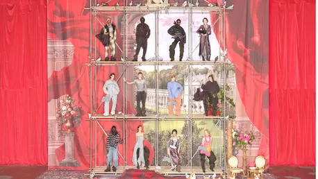 Glenn Martens aduce un twist fabulos (și amuzant) pieselor clasice în colecția sa pentru H&M