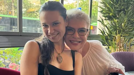 Cum s-a schimbat relația dintre Teo Trandafir și fiica ei, Maia, după ce tânăra s-a mutat de acasă: "Cât se poate de firească"